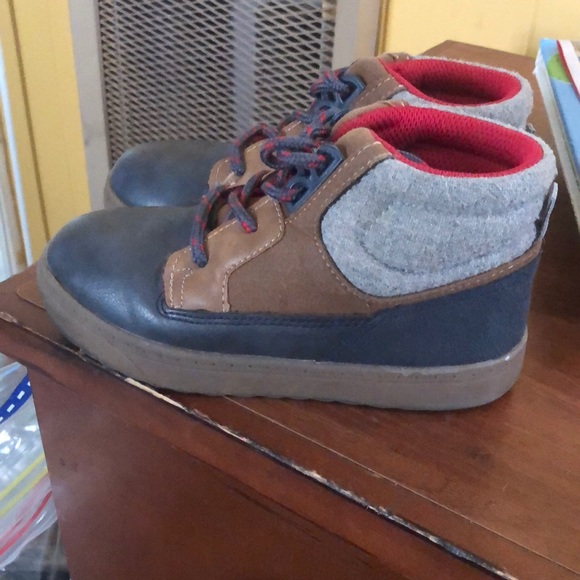 Boys osh kosh boots size 11 - Picture 1 of 2